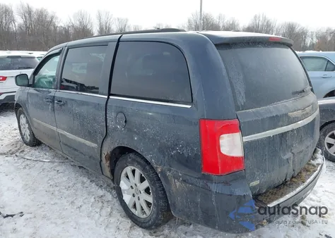 2014 Chrysler Town & Country Touring z USA, uszkodzony, nr VIN 2C4RC1BG7ER220683